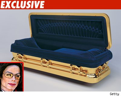 0702_casket_mj_ex.jpg