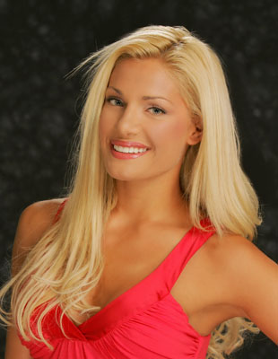 hot-list-Janelle-Pierzina-1.jpg