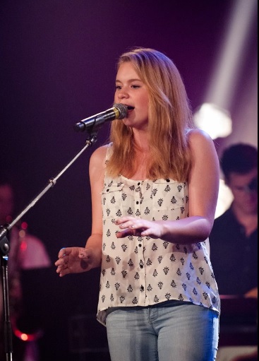 Valérie 270.jpg