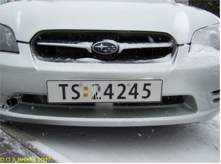 n_ts24245_front.jpg