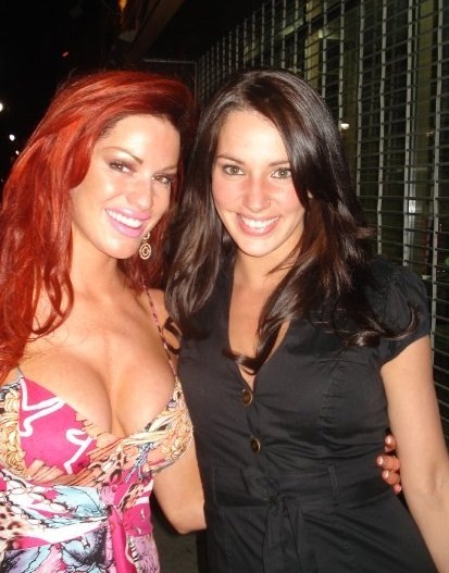 Playmate_Anne-Krystel-Goyer_Érika_Occupation-Double.jpg